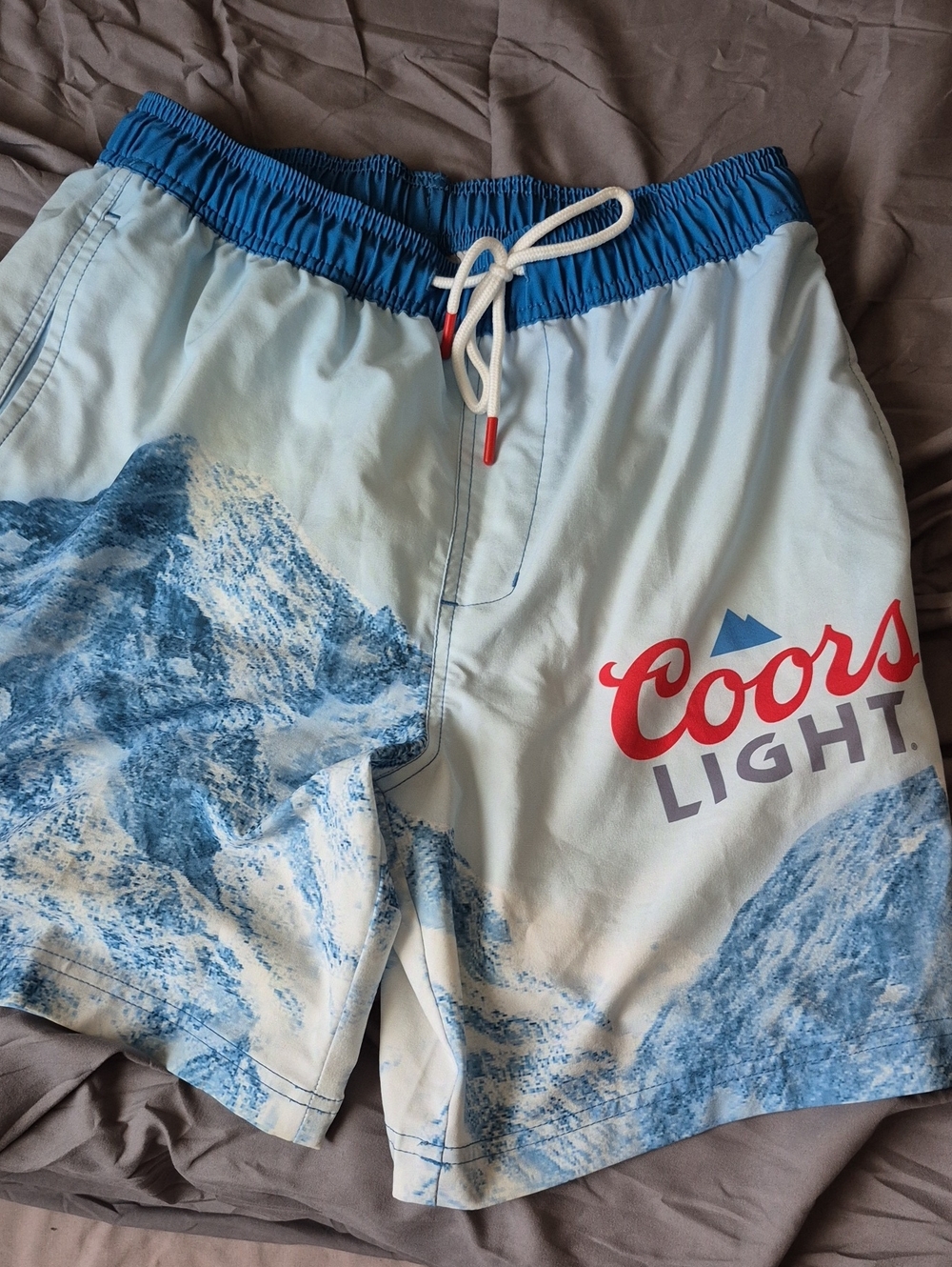 Coors Light Men’s Blue Mountain Print Swim Trunks